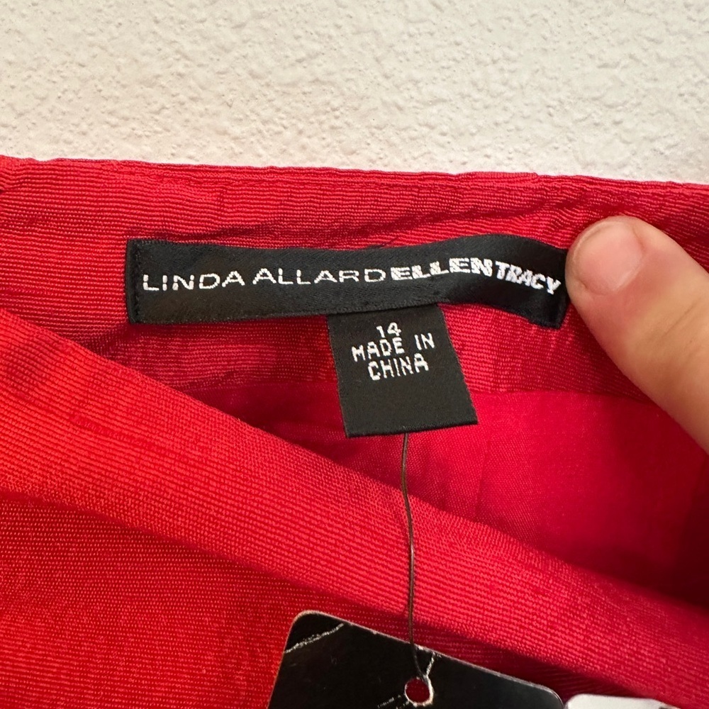 Ellen Tracy/Linda Allard Elegant Red Skirt - Picture 3 of 4